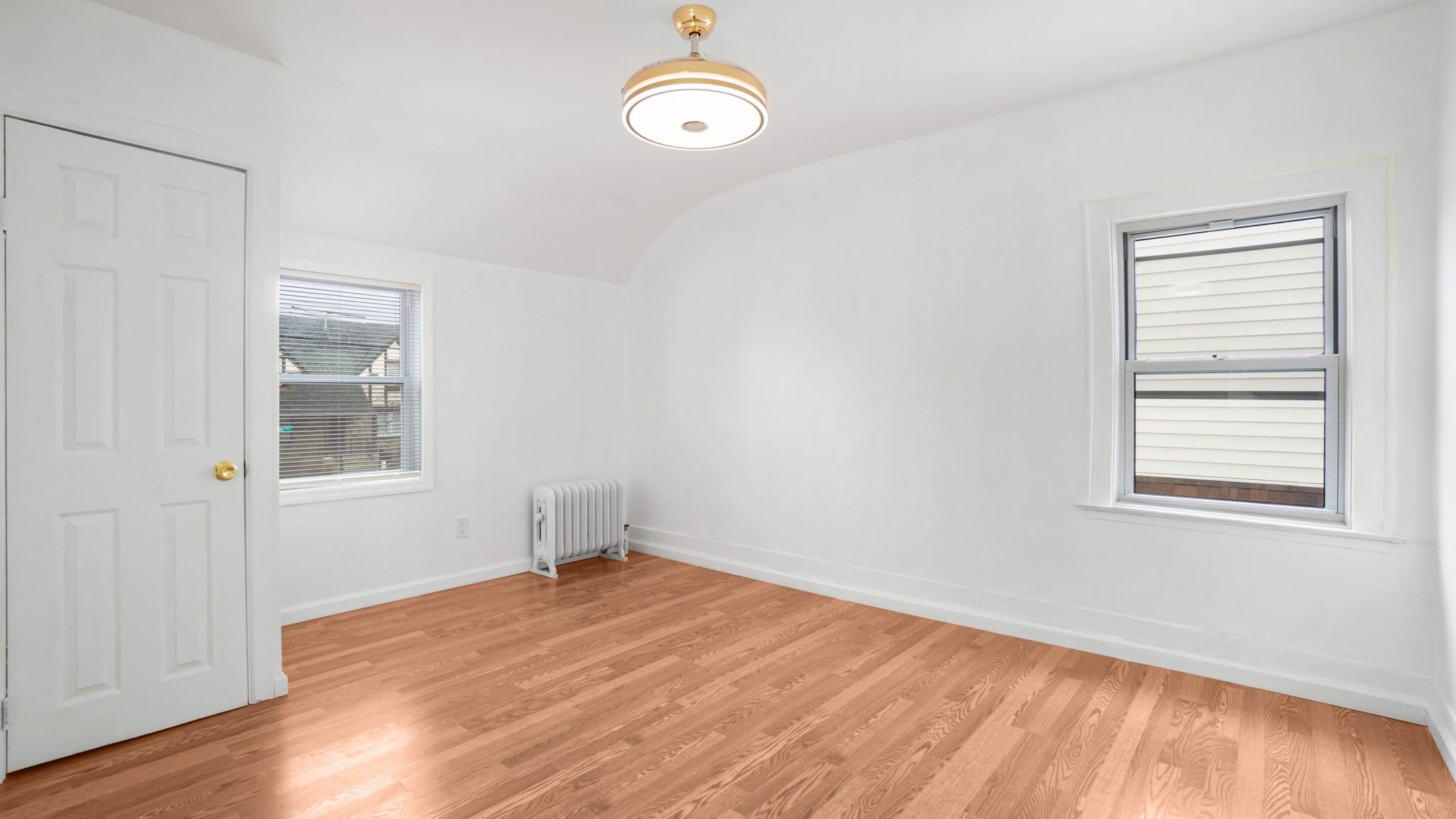 103-24 Farmers Boulevard, Hollis, New York image 14