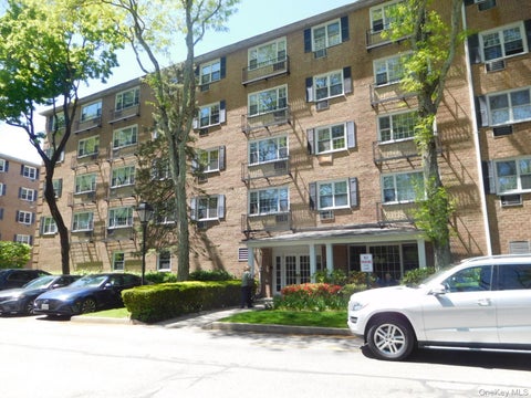 Condo For Rent - 3 Consulate Drive #3-L<br/> Tuckahoe, NY 10707