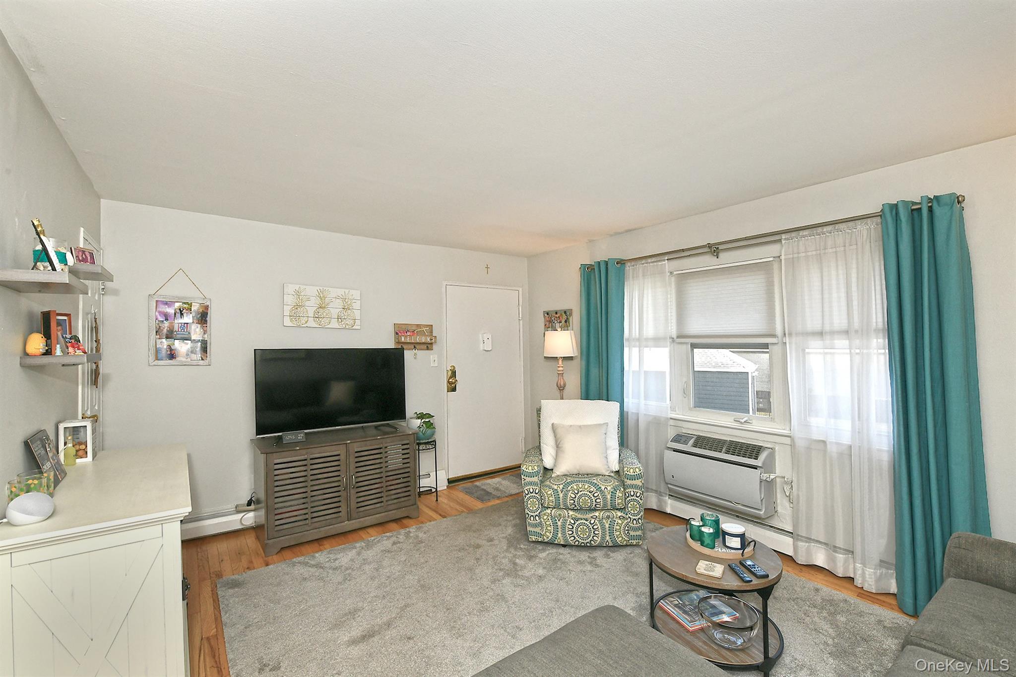 490 Main Street C4