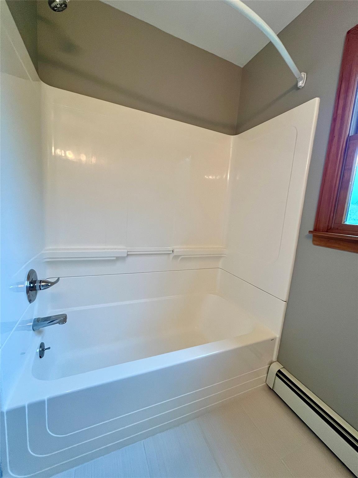 51 Pine Court, Middletown, New York image 12