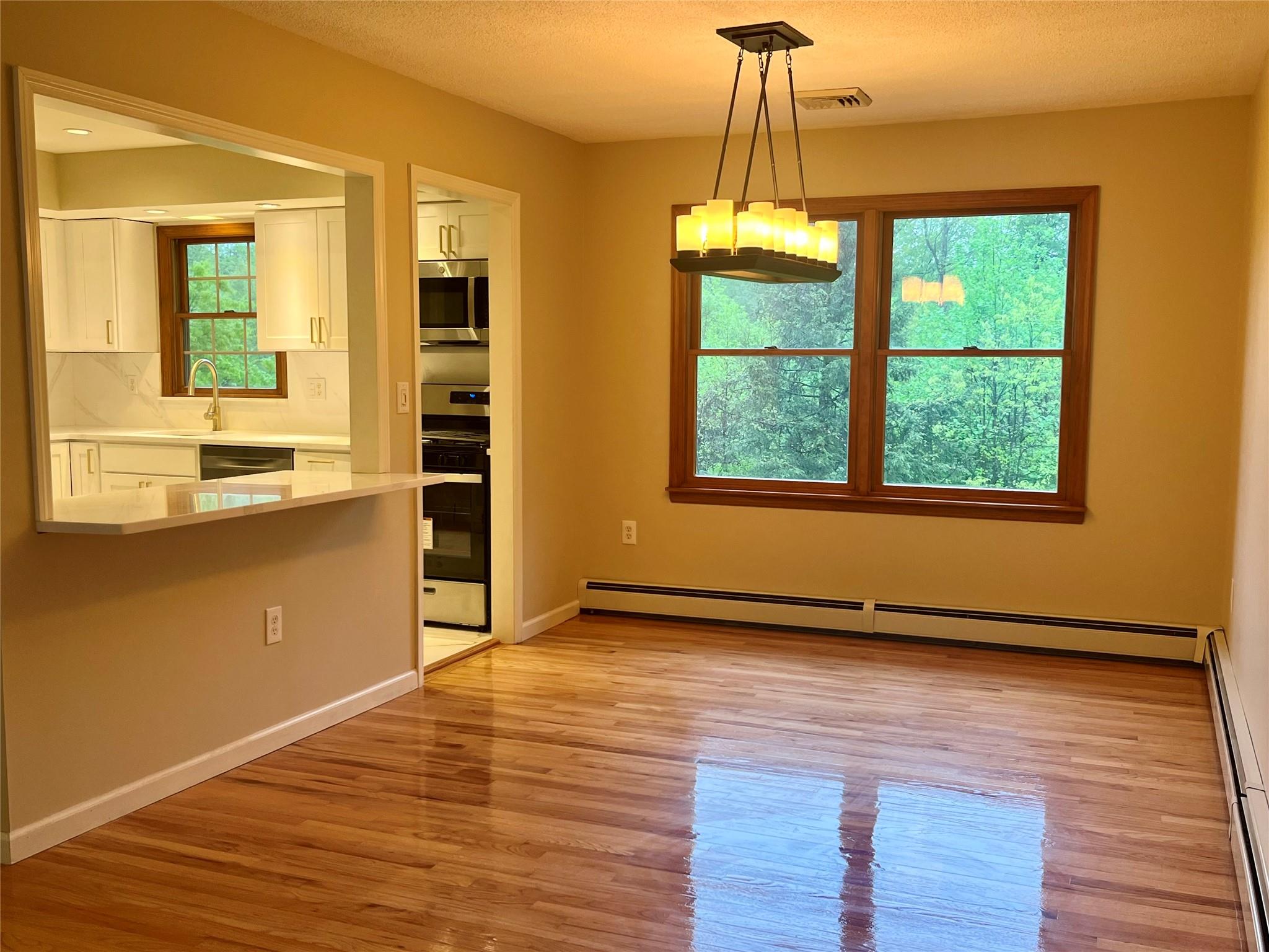 51 Pine Court, Middletown, New York image 6