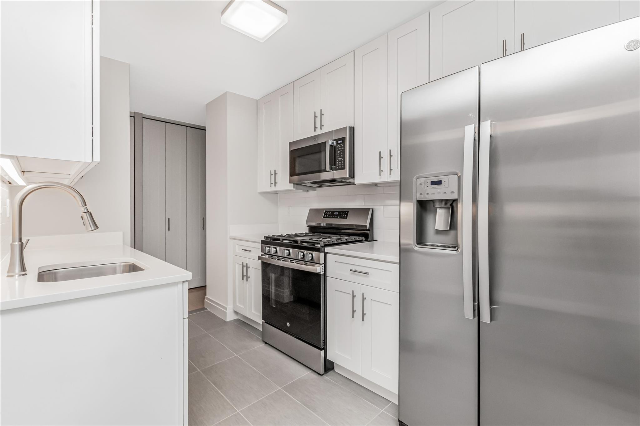 3333 Henry Hudson Parkway #21W, Bronx, New York image 4