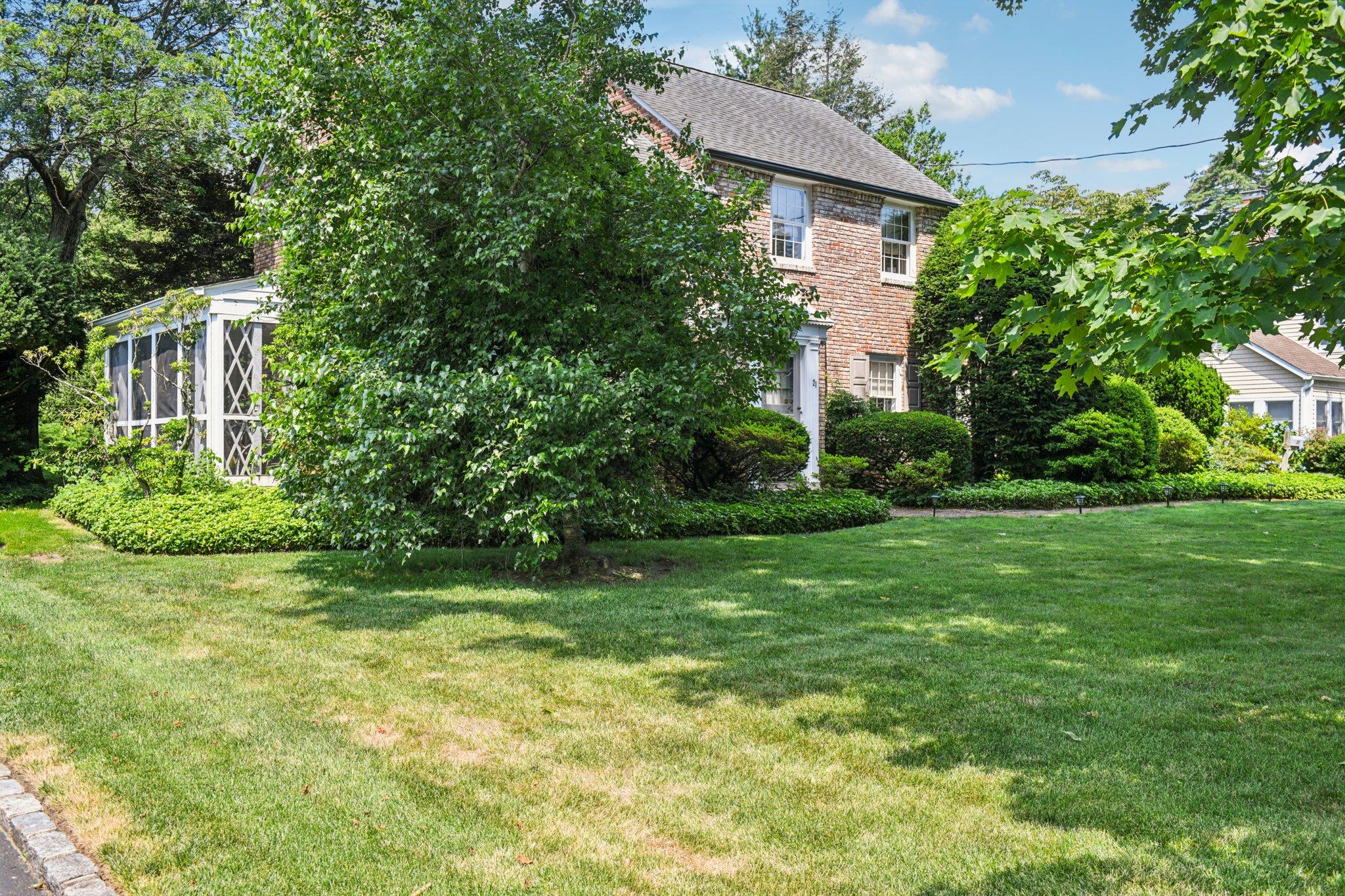 21 Orchard Drive