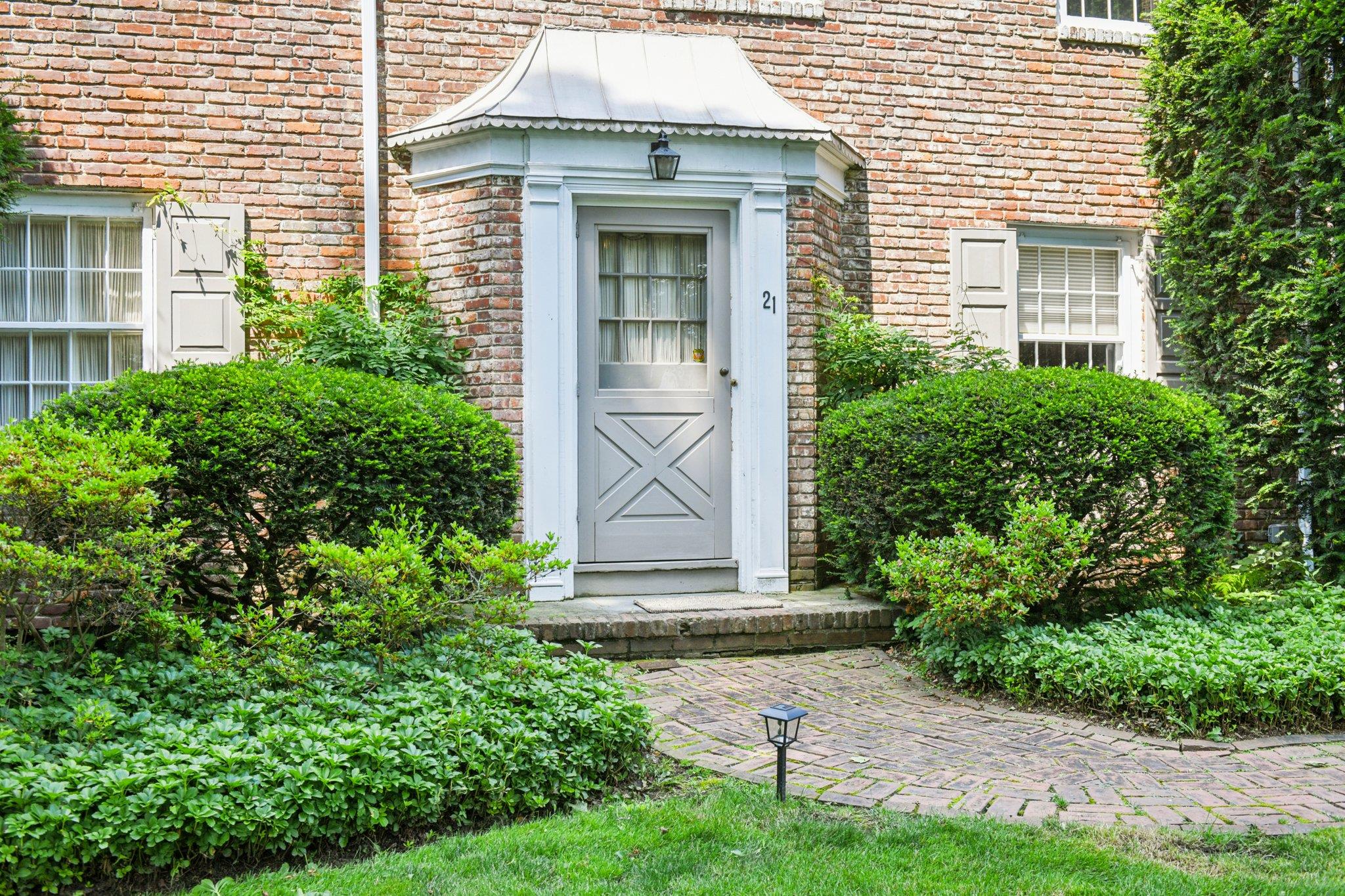 21 Orchard Drive