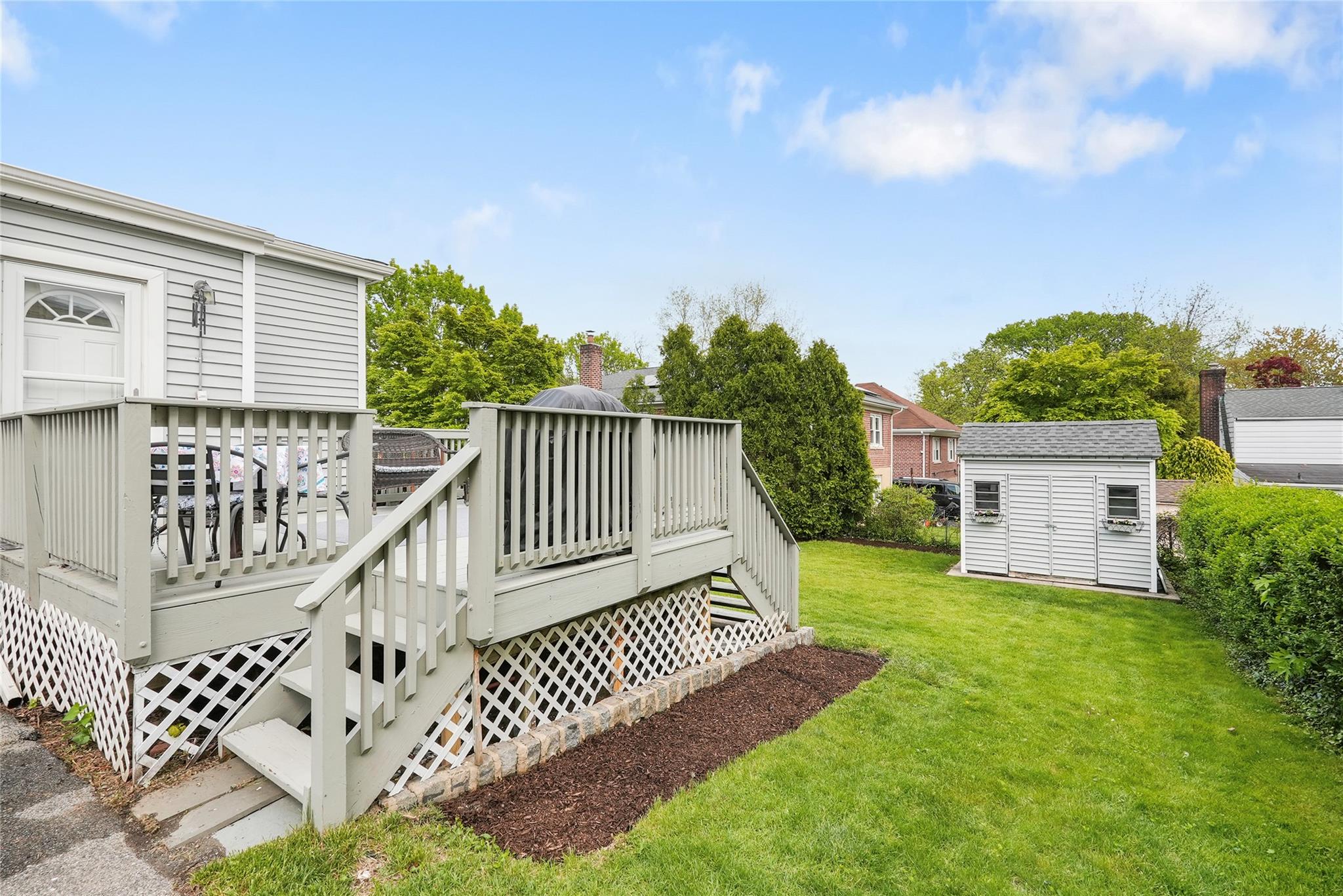 458 Second Avenue, Pelham, New York image 32