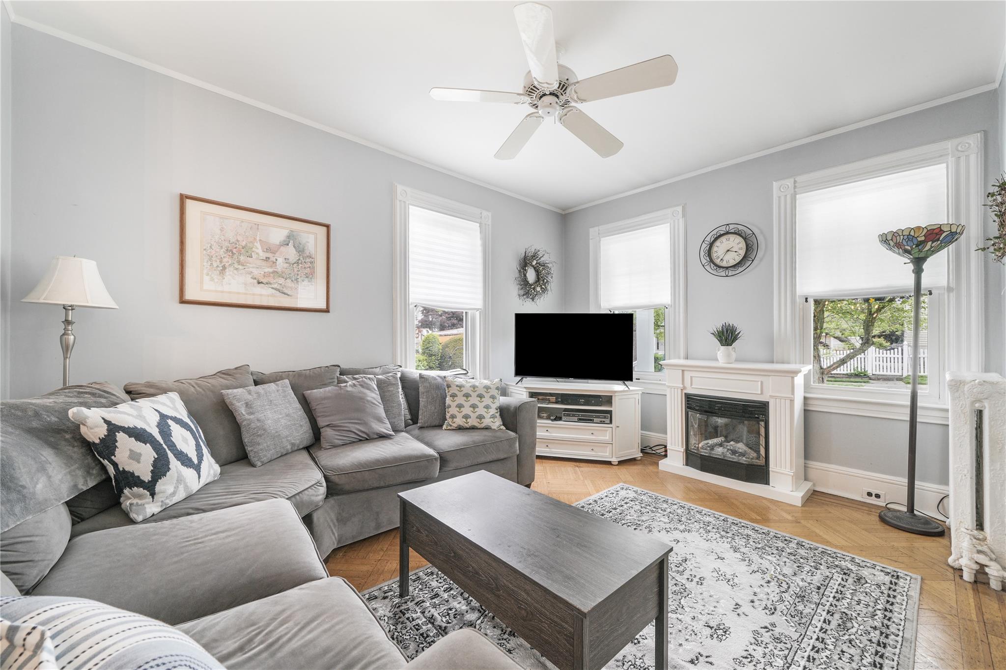 458 Second Avenue, Pelham, New York image 8