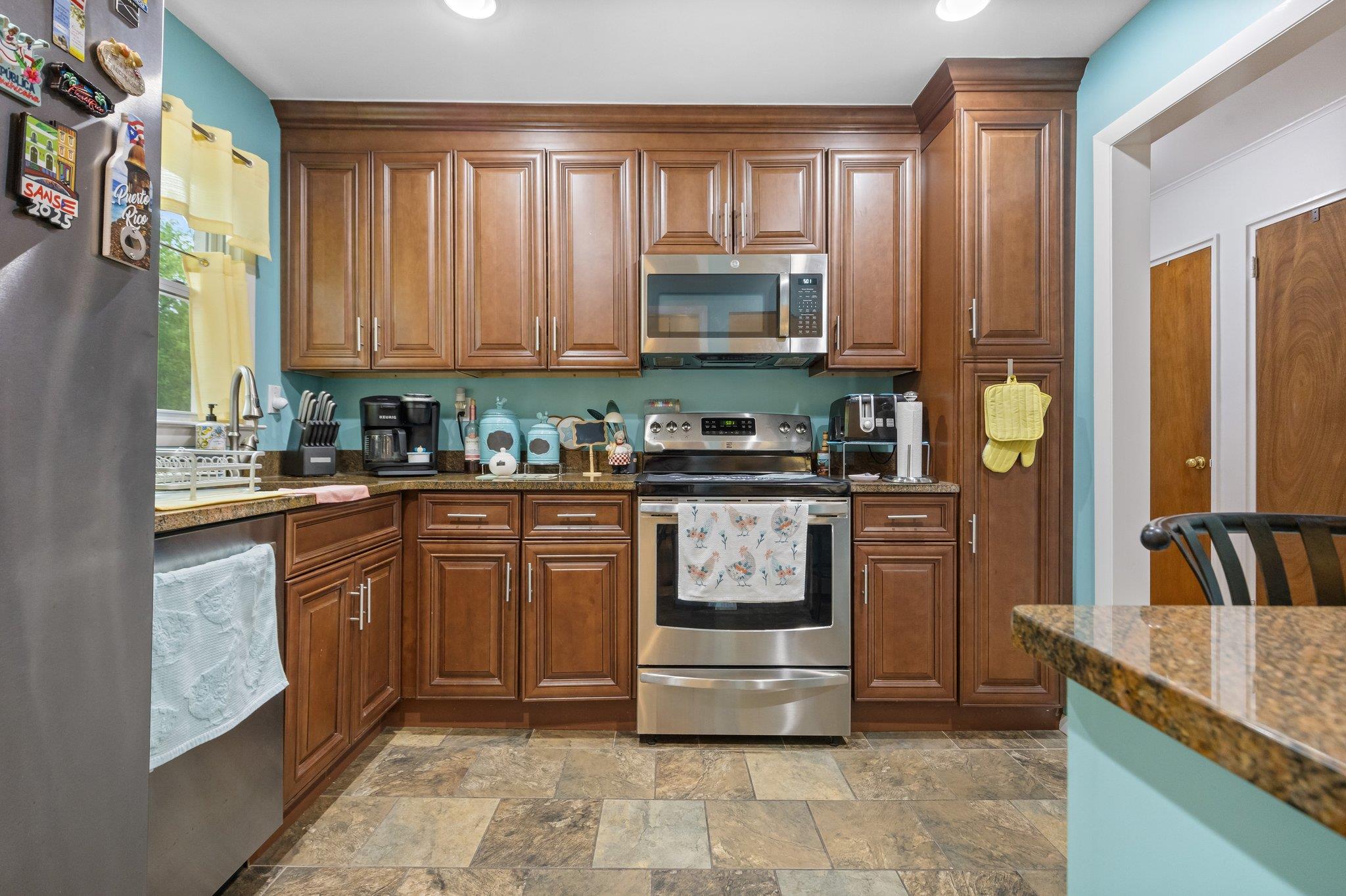 3559 Old Yorktown Road, Yorktown Heights, New York image 8