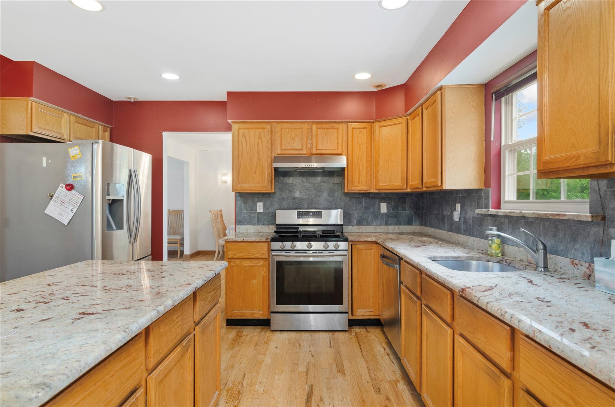 49 Tallmadge Trail, Miller Place, New York image 14