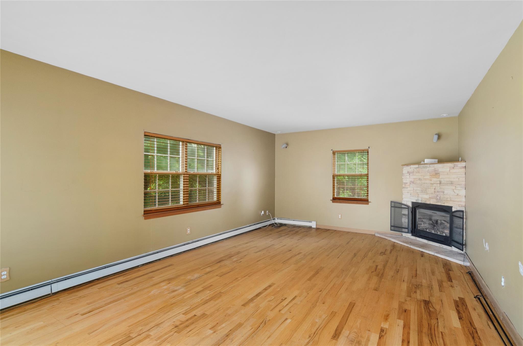 49 Tallmadge Trail, Miller Place, New York image 17