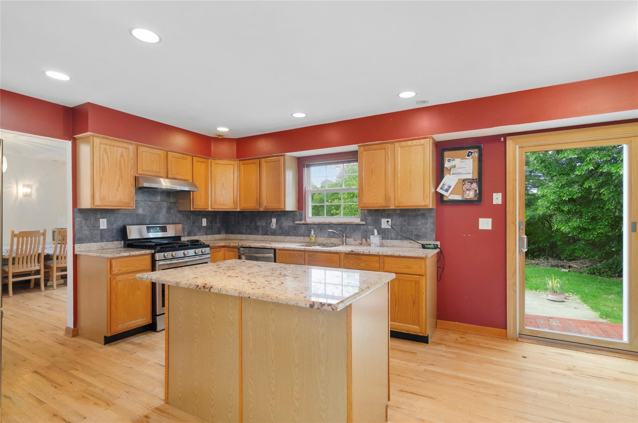 49 Tallmadge Trail, Miller Place, New York image 13
