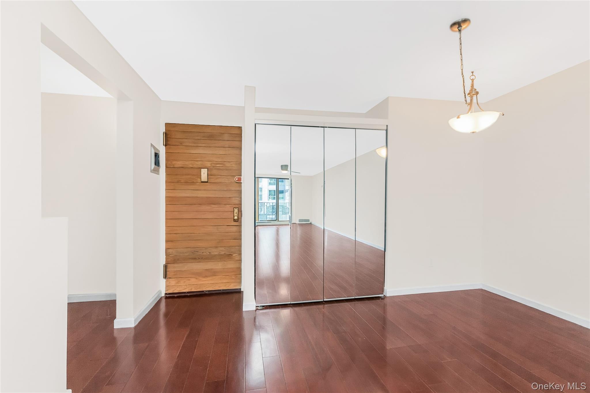 1155 Warburton Avenue 6H