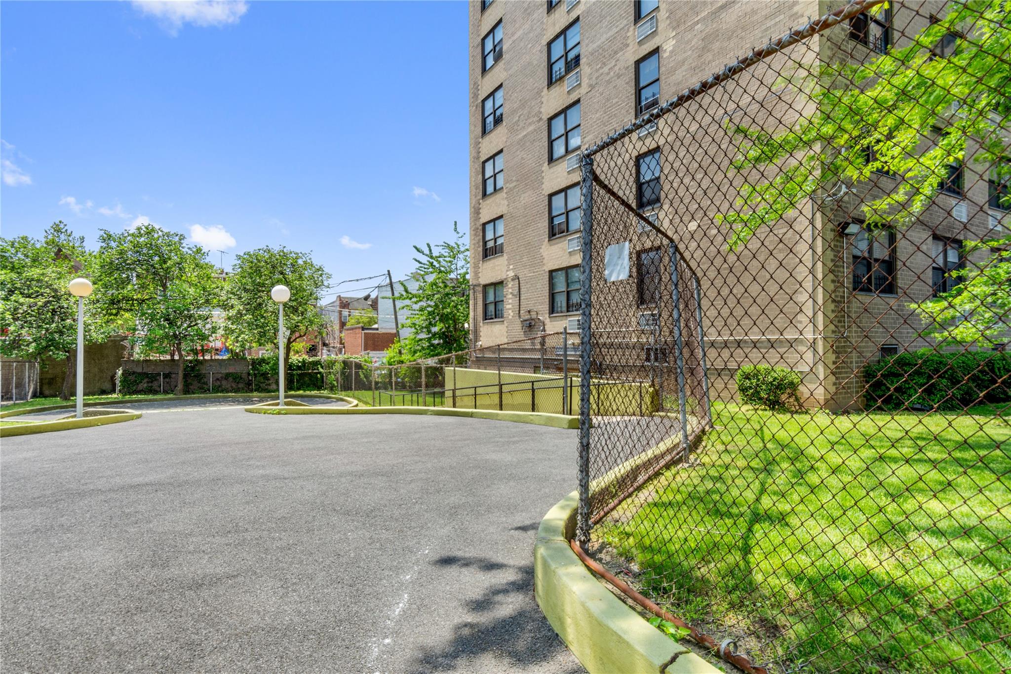 1966 Newbold Avenue #405, Bronx, New York image 9