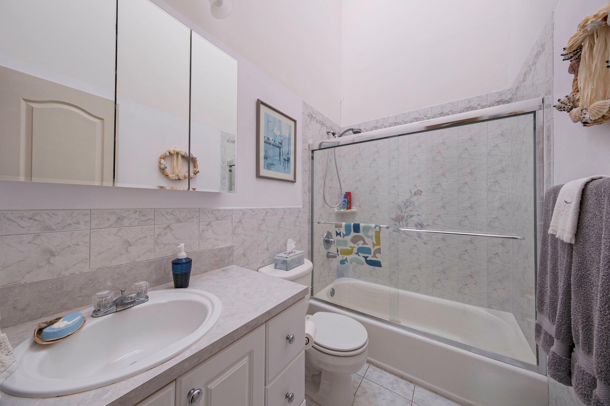 97 Grandview Drive, Shirley, New York image 30