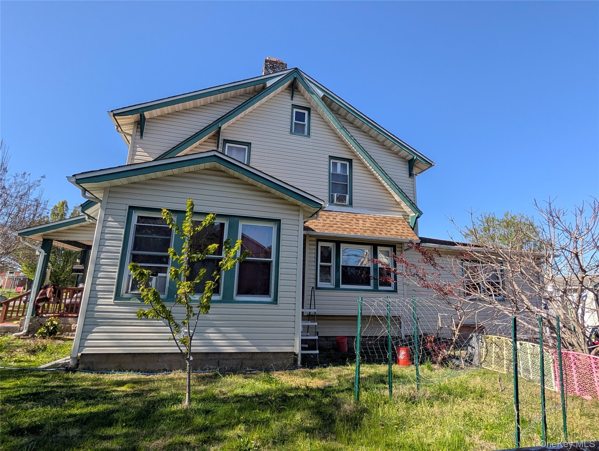 216 N Ocean Avenue