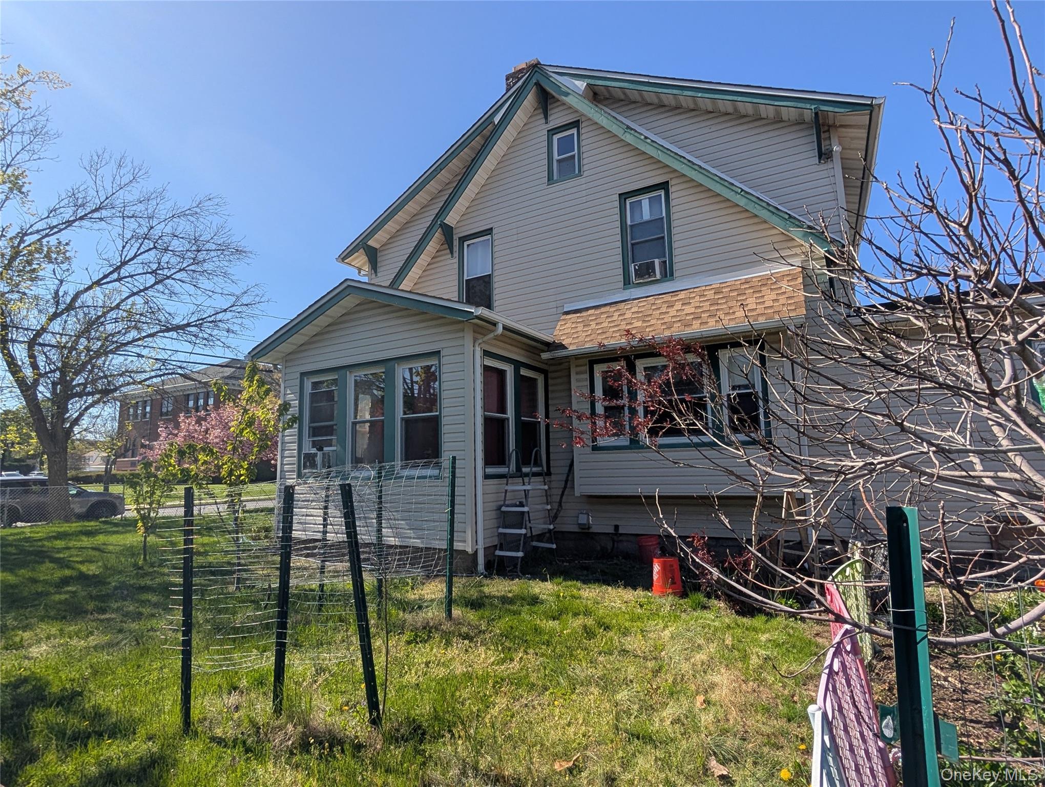 216 N Ocean Avenue