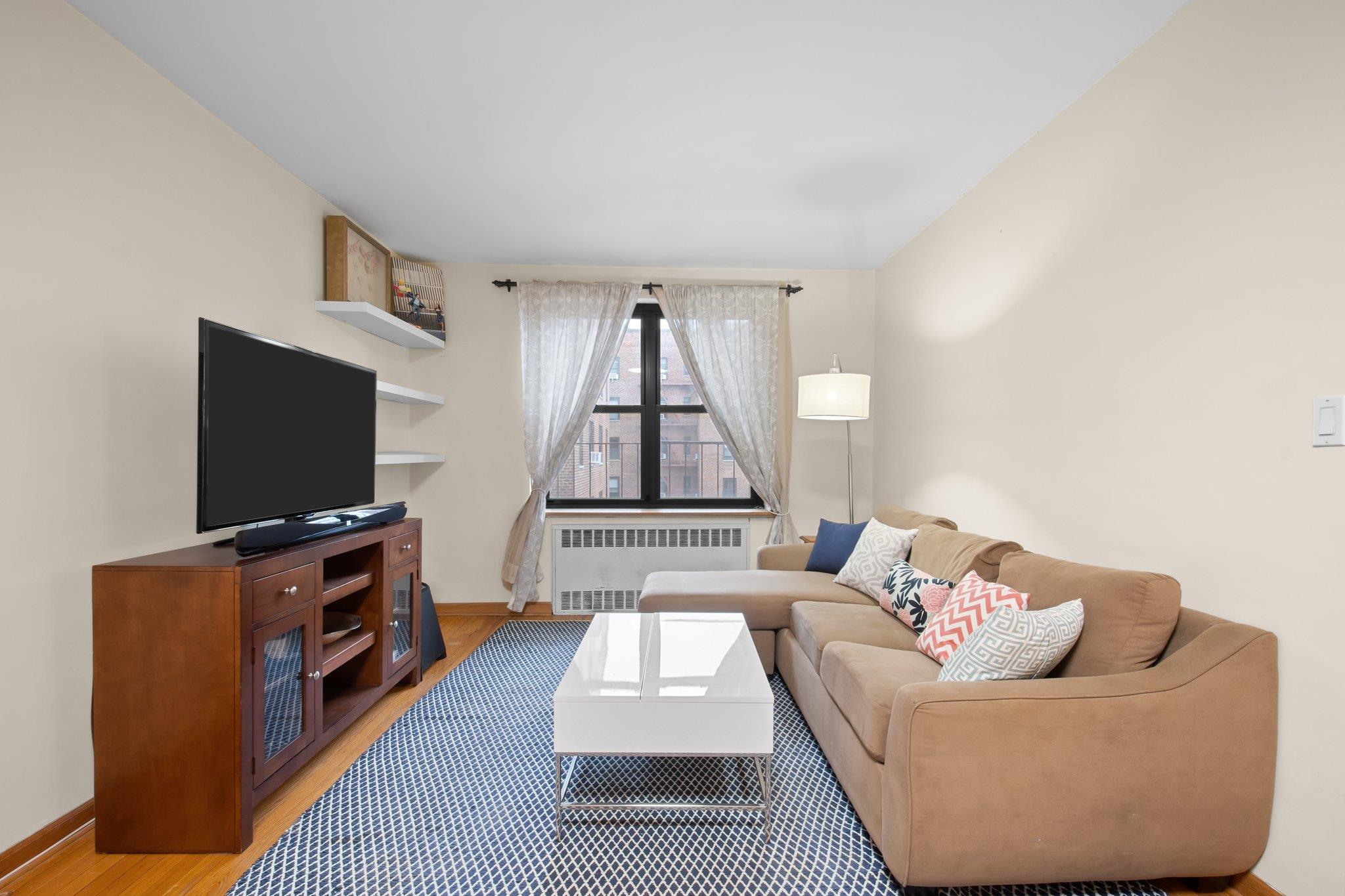 100-11 67th Road Rd #408, Forest Hills, New York image 4
