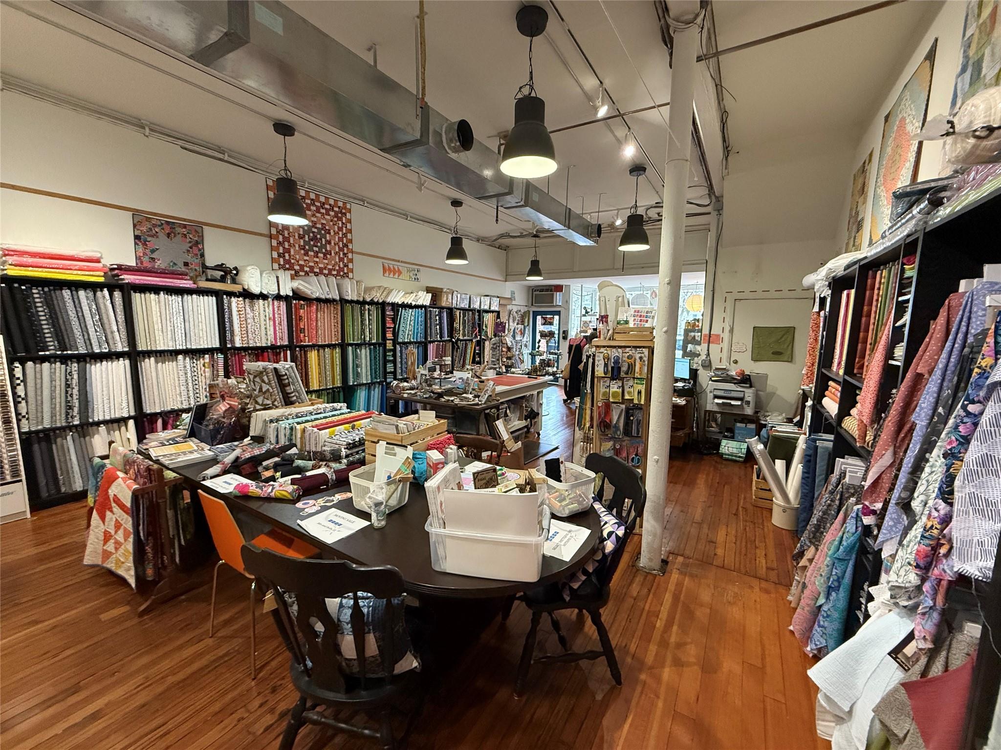 Beacon, New York 12508, United States, ,Residential,Active,127709