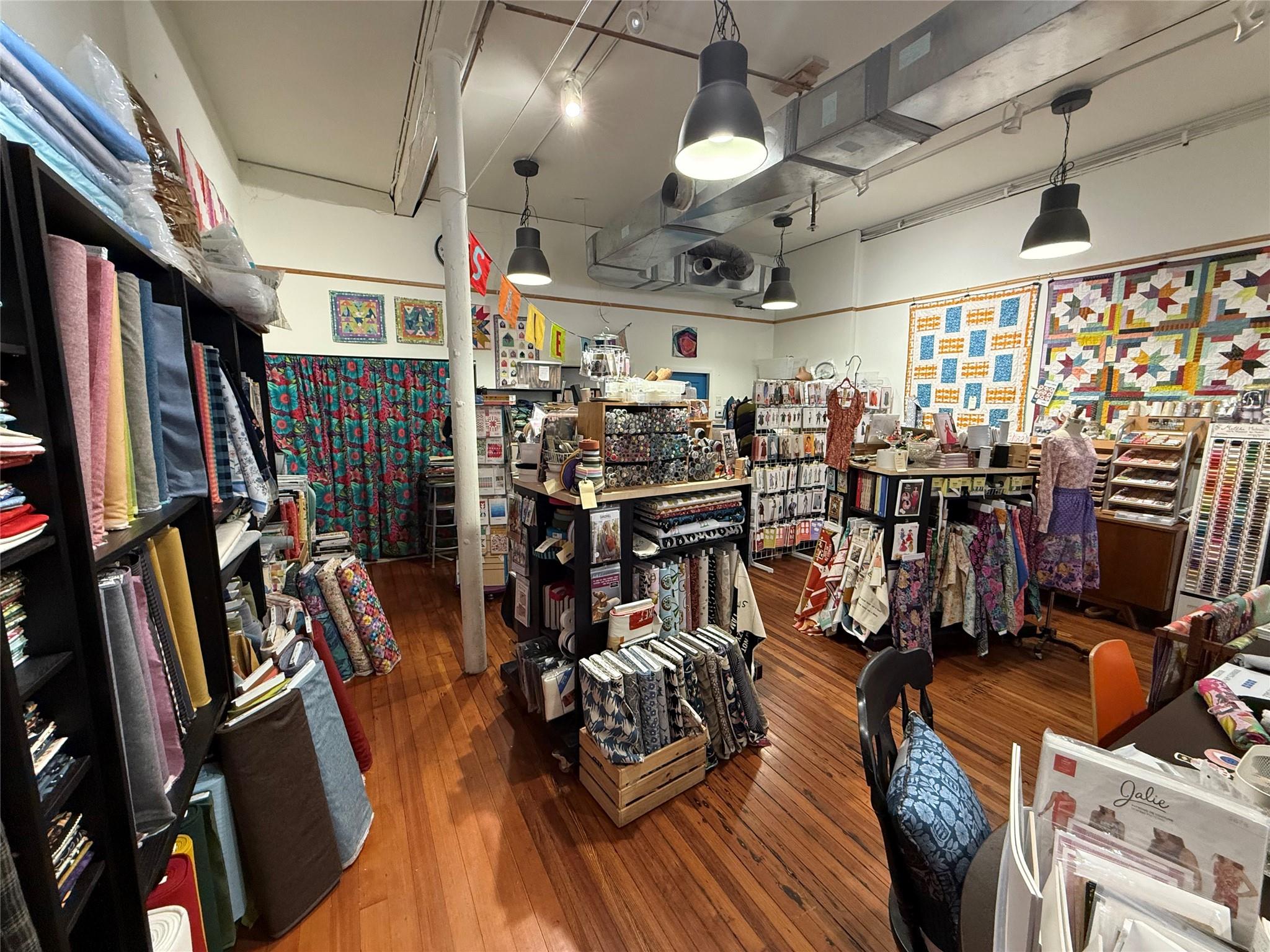 Beacon, New York 12508, United States, ,Residential,Active,127709