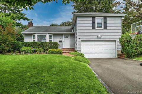 Photo of 143 Garden Street, Garden City, NY 11530 (MLS # 921751)