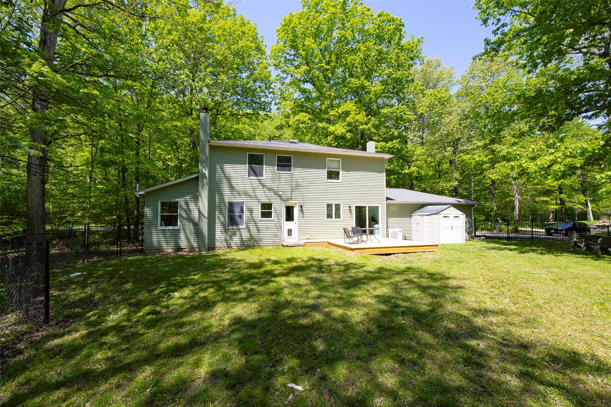 19 Oak Crest Drive