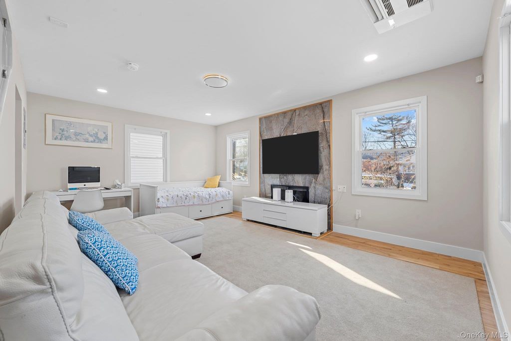 Photo of 15404 14th Avenue, Whitestone, NY 11357 (MLS # 1000987)