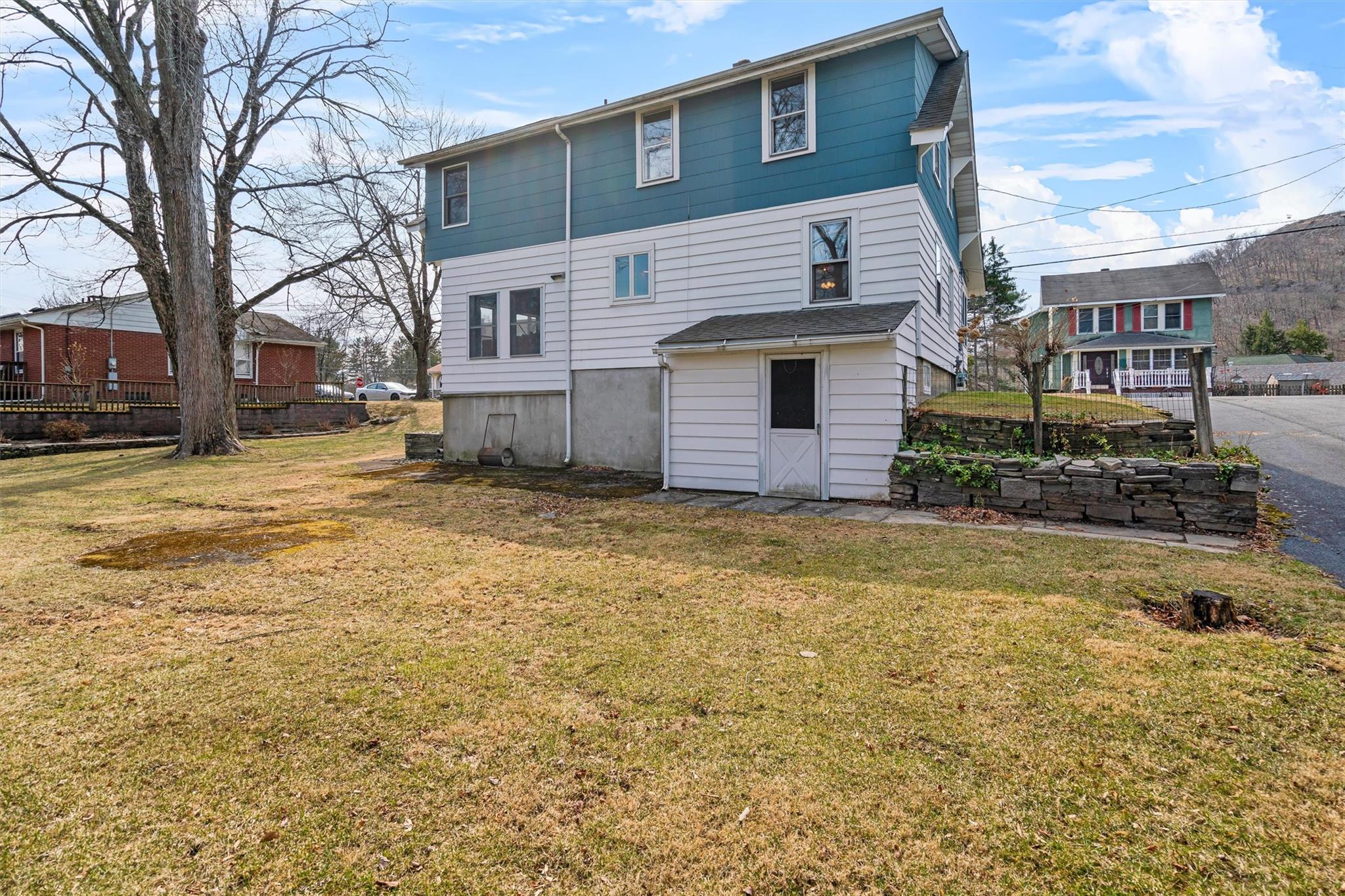 17 #15 Dubois Street, Port Jervis, New York image 30