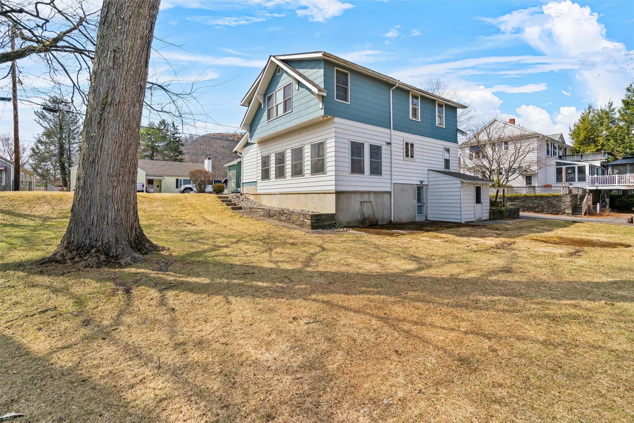 17 #15 Dubois Street, Port Jervis, New York image 29