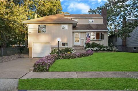 Photo of 803 Virginia Avenue, North Bellmore, NY 11710 (MLS # 961646)