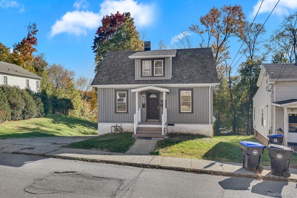 23 DU BOIS AVE, POUGHKEEPSIE, NY 12601 - Image 21cc5ac1f2a3dd10e09ea988efdd9e79/2980906959