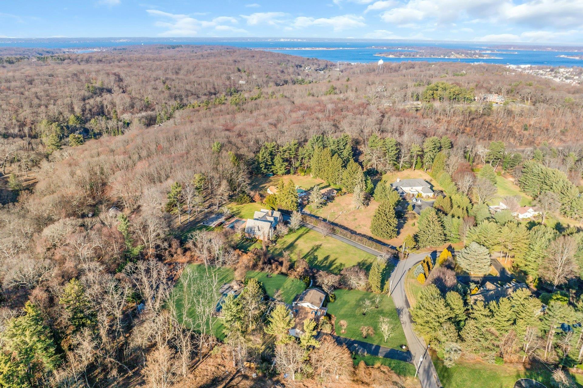 279 Hillcrest Lane, Upper Brookville, New York image 49