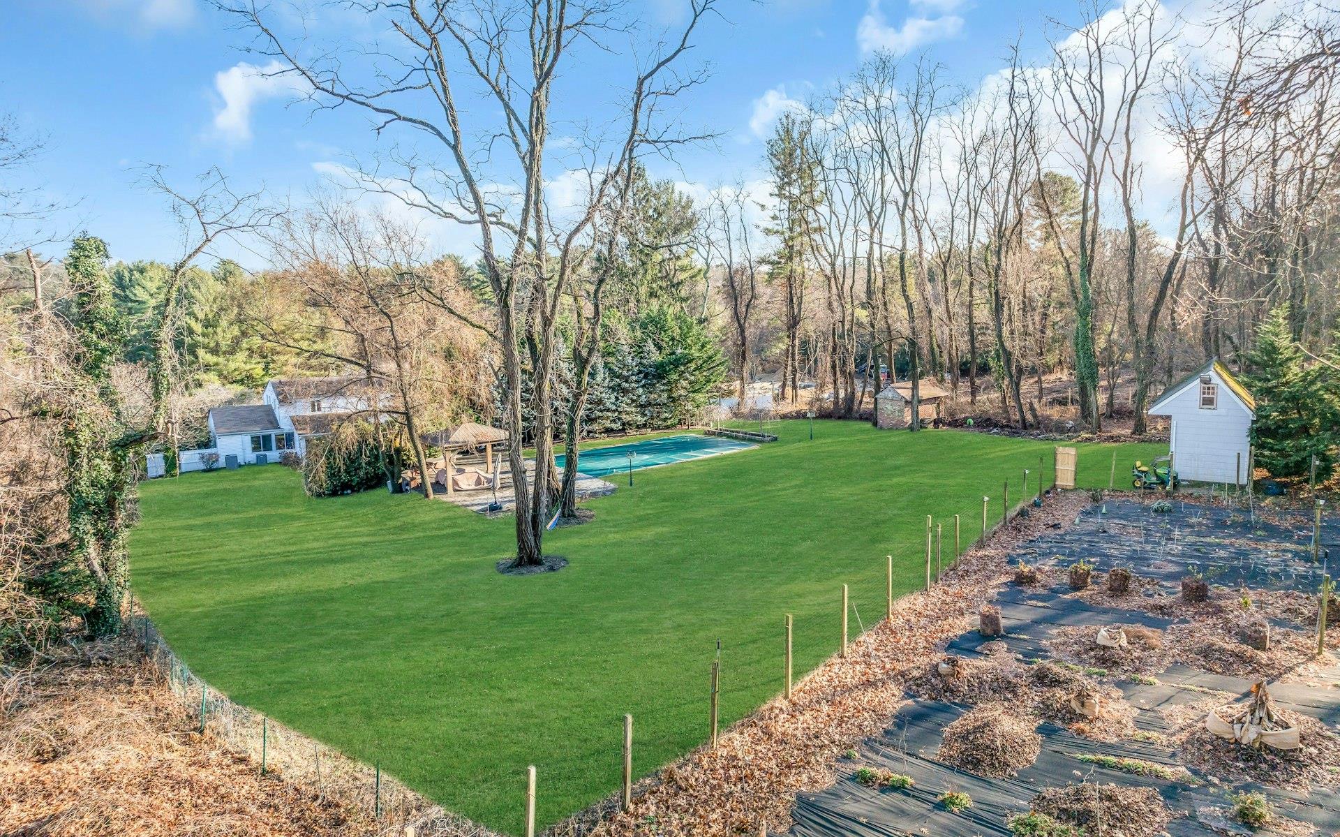 279 Hillcrest Lane, Upper Brookville, New York image 46