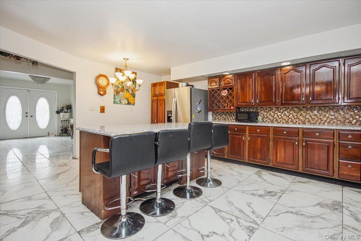 Newburgh, New York 12550, United States, 4 Bedrooms Bedrooms, ,2 BathroomsBathrooms,Residential,Active,254867