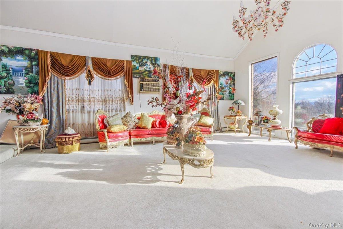 Newburgh, New York 12550, United States, 4 Bedrooms Bedrooms, ,2 BathroomsBathrooms,Residential,Active,254867