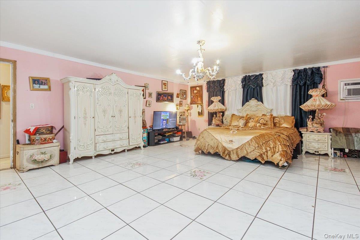 Newburgh, New York 12550, United States, 4 Bedrooms Bedrooms, ,2 BathroomsBathrooms,Residential,Active,254867