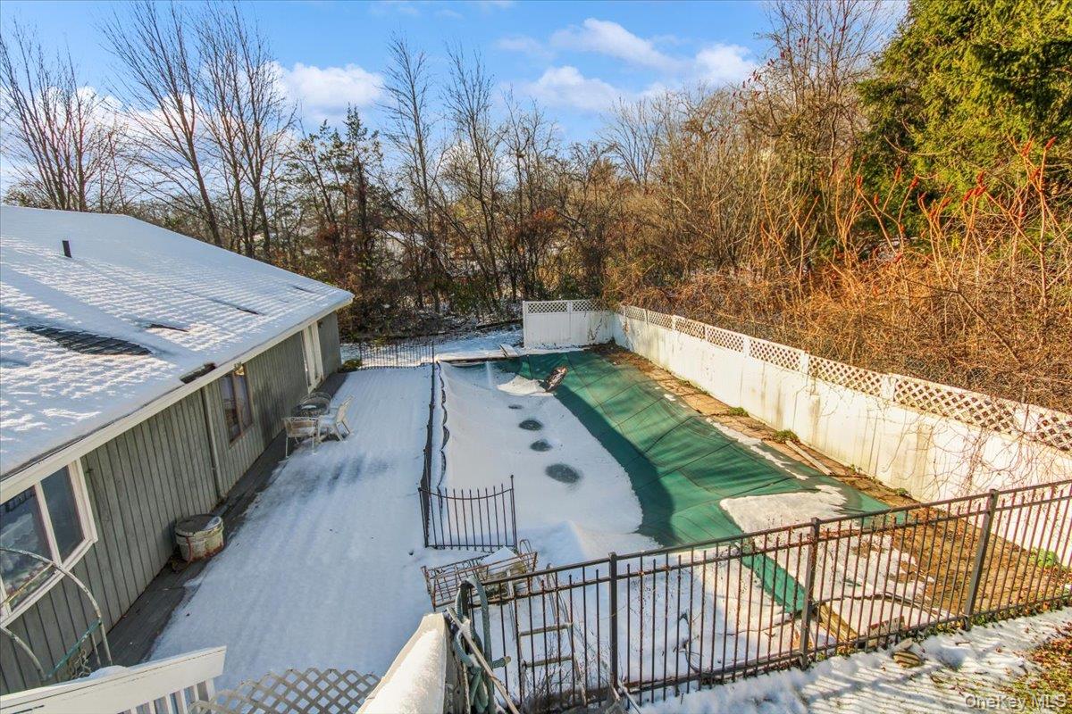 Newburgh, New York 12550, United States, 4 Bedrooms Bedrooms, ,2 BathroomsBathrooms,Residential,Active,254867