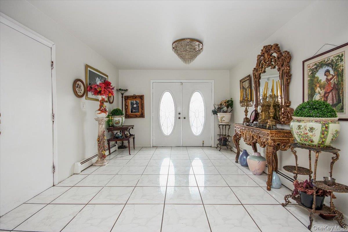 Newburgh, New York 12550, United States, 4 Bedrooms Bedrooms, ,2 BathroomsBathrooms,Residential,Active,254867