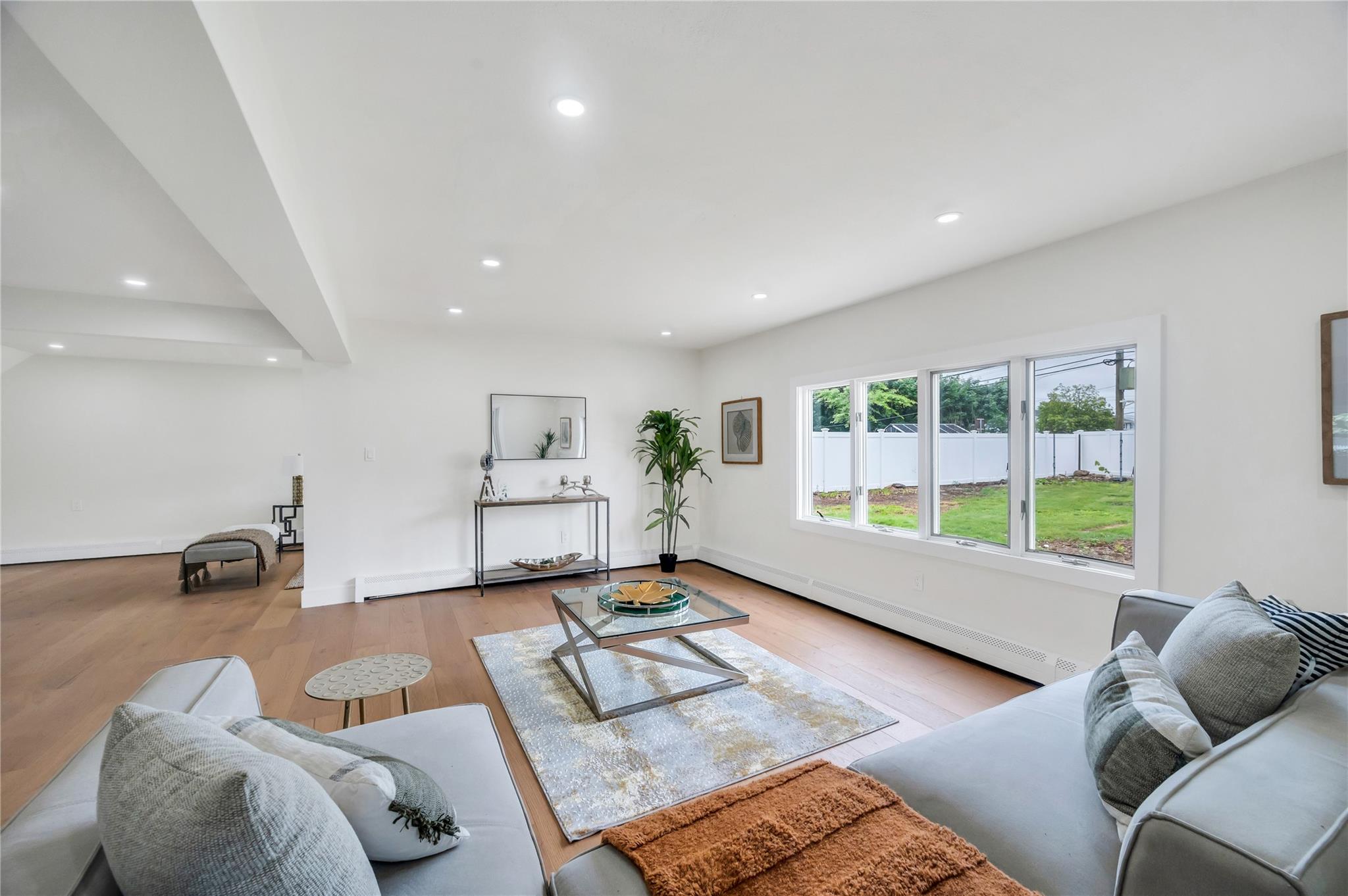 205 Blueberry Lane, Hicksville, New York image 9