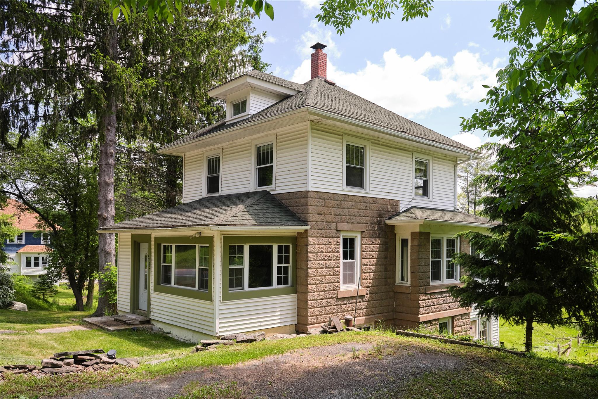 5705 State Route 52