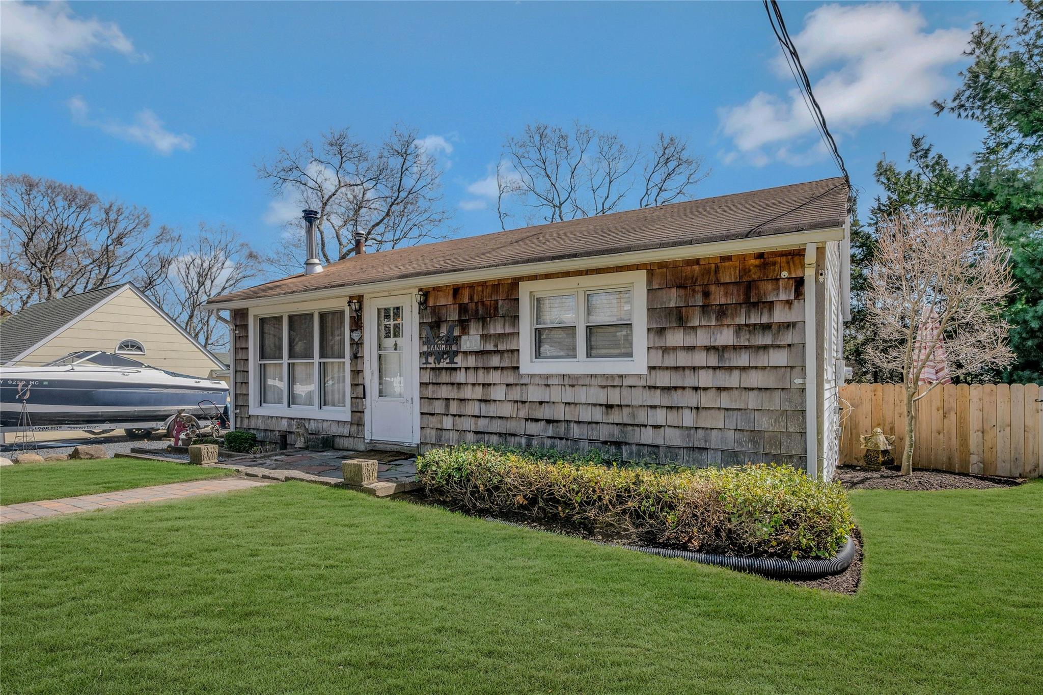 24 Garden Road, Rocky Point, New York image 4