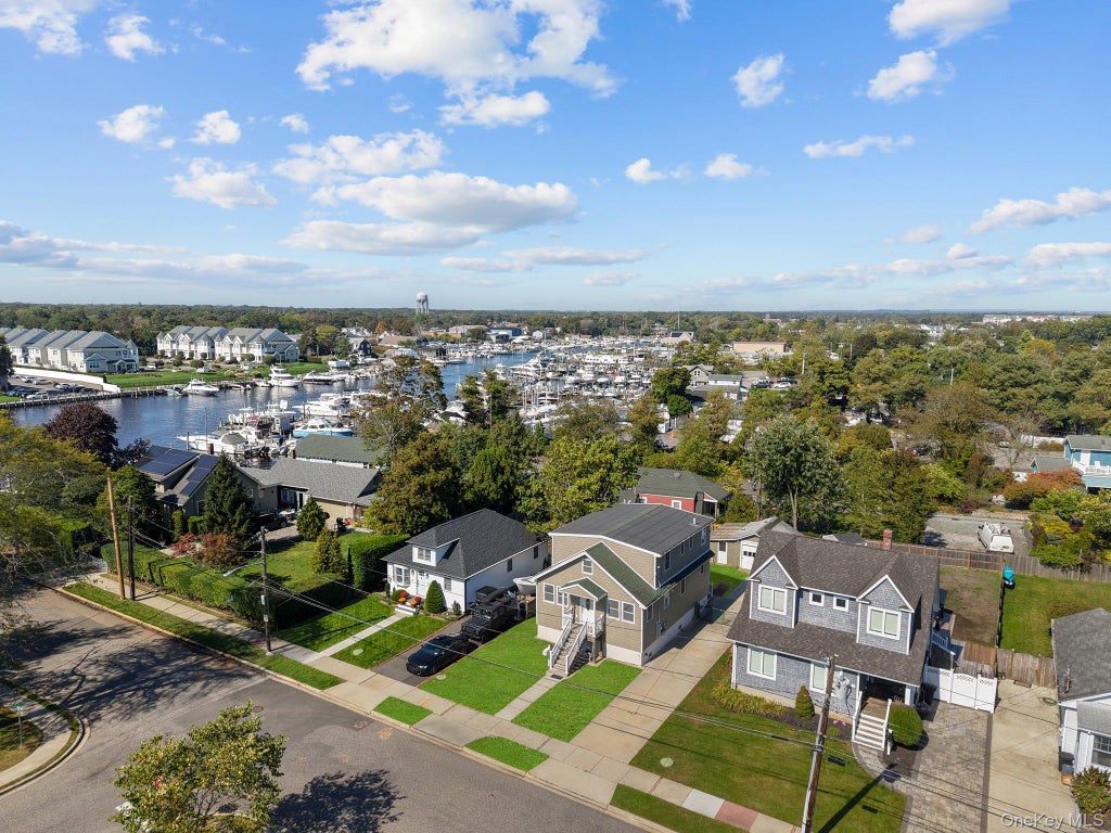 Photo of 109 Laurel Street, Patchogue, NY 11772 (MLS # 1046309)