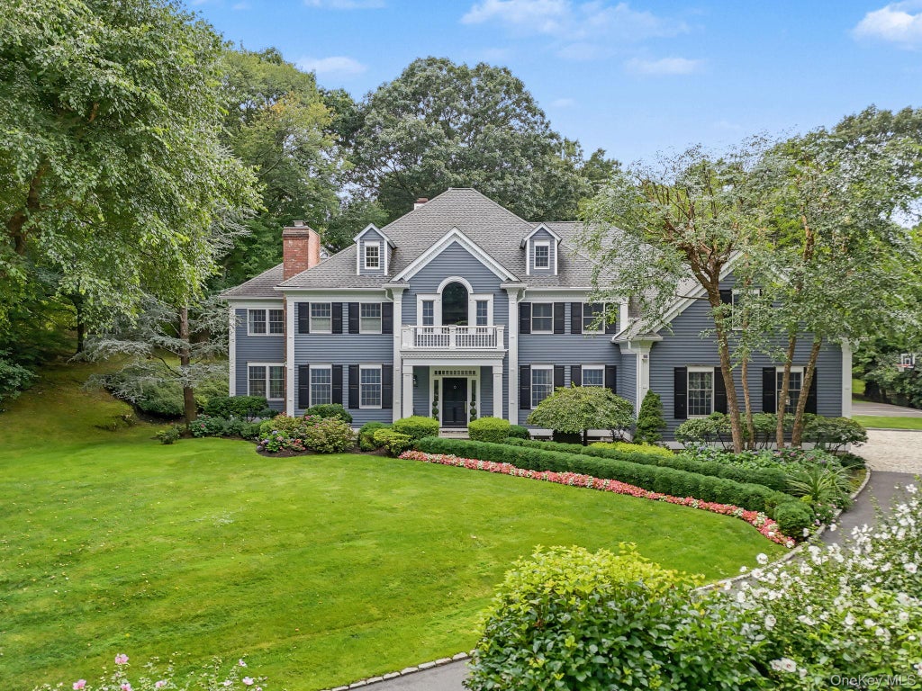 Photo of 9 Trails End, Chappaqua, NY 10514 (MLS # 1031593)