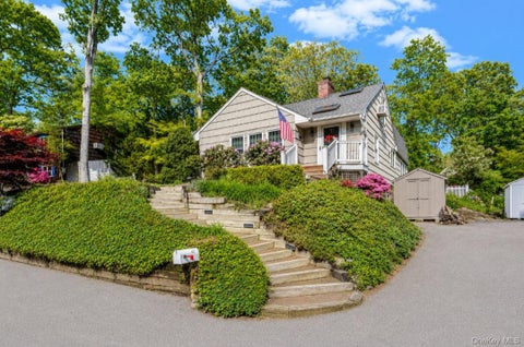 Homes For Sale - 42 Shady Lane<br/> Huntington, NY 11743