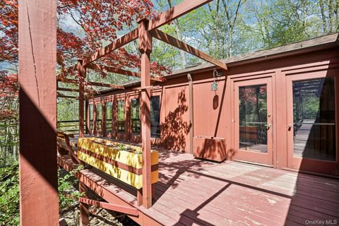 Photo for 59 Shad Road W, Pound Ridge, NY 10576 (MLS # 991515)