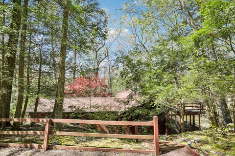 Tiny photo for 59 Shad Road W, Pound Ridge, NY 10576 (MLS # 991515)