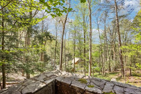 Tiny photo for 59 Shad Road W, Pound Ridge, NY 10576 (MLS # 991515)