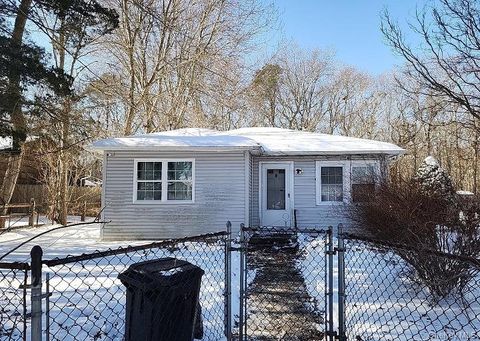 7 Candido Avenue S, Shirley, NY 11967 - MLS#: 959314