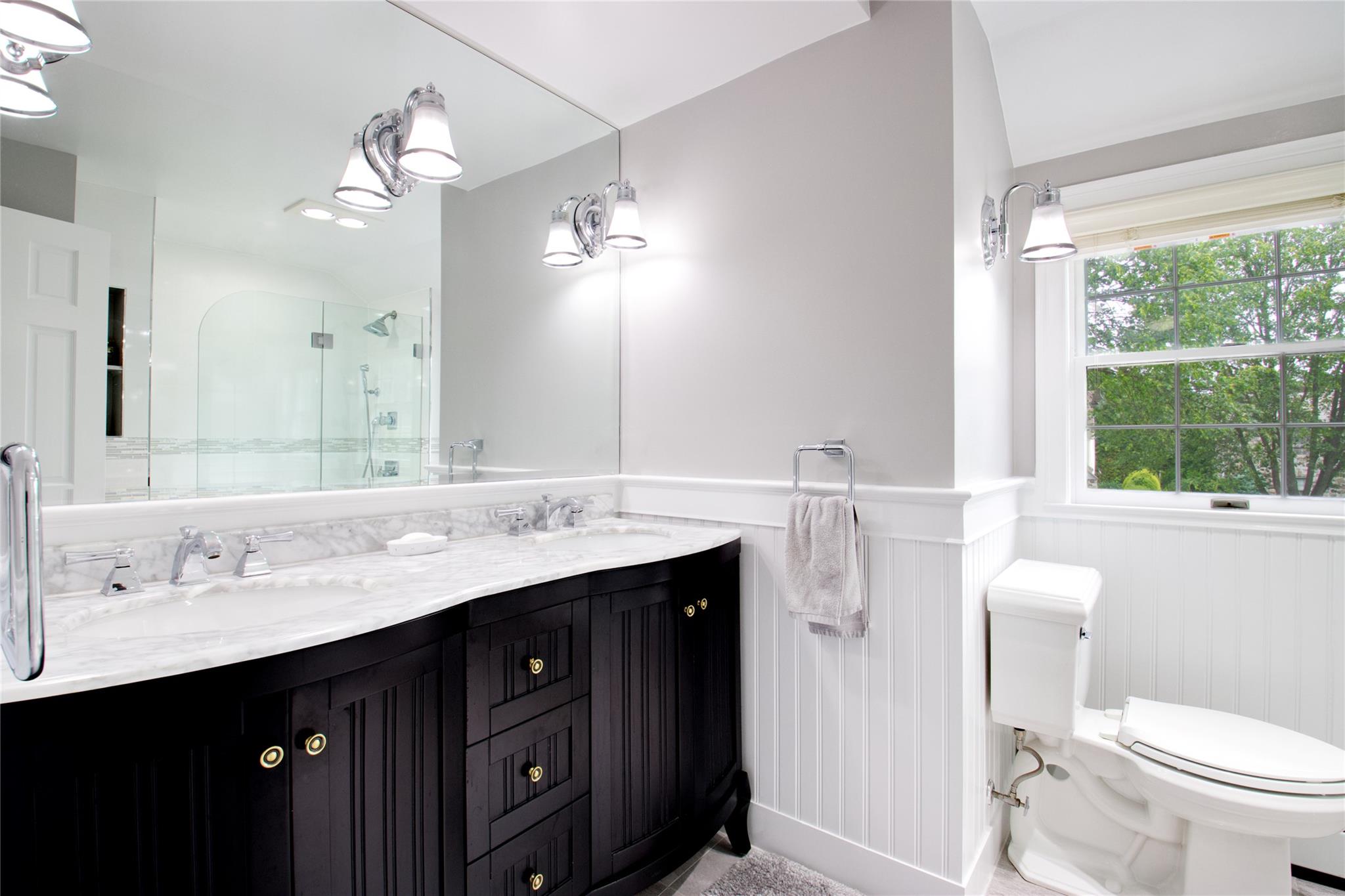 66 Huntington Road, Garden City, New York image 28