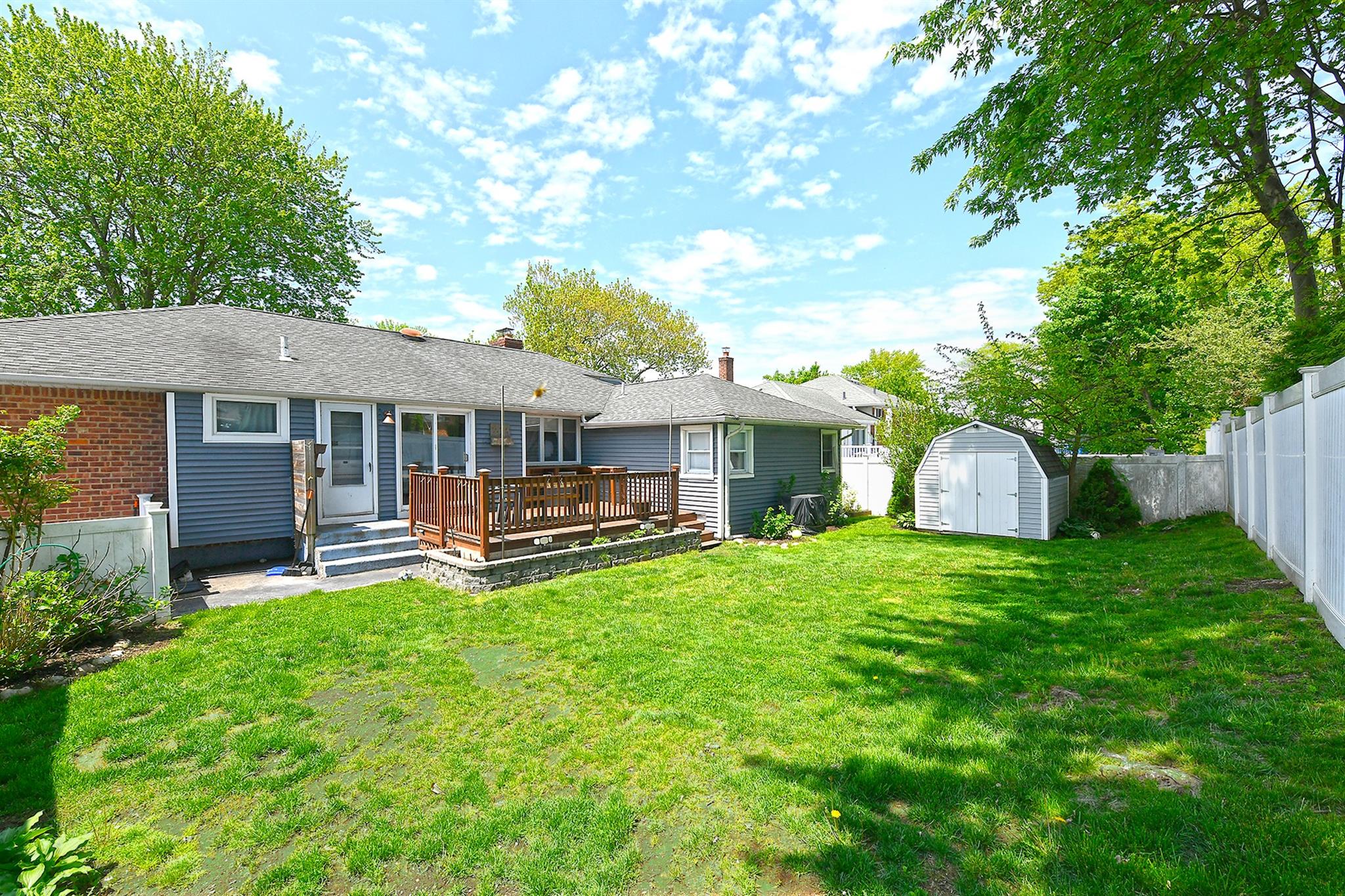 407 Larkfield Road, East Northport, New York image 36
