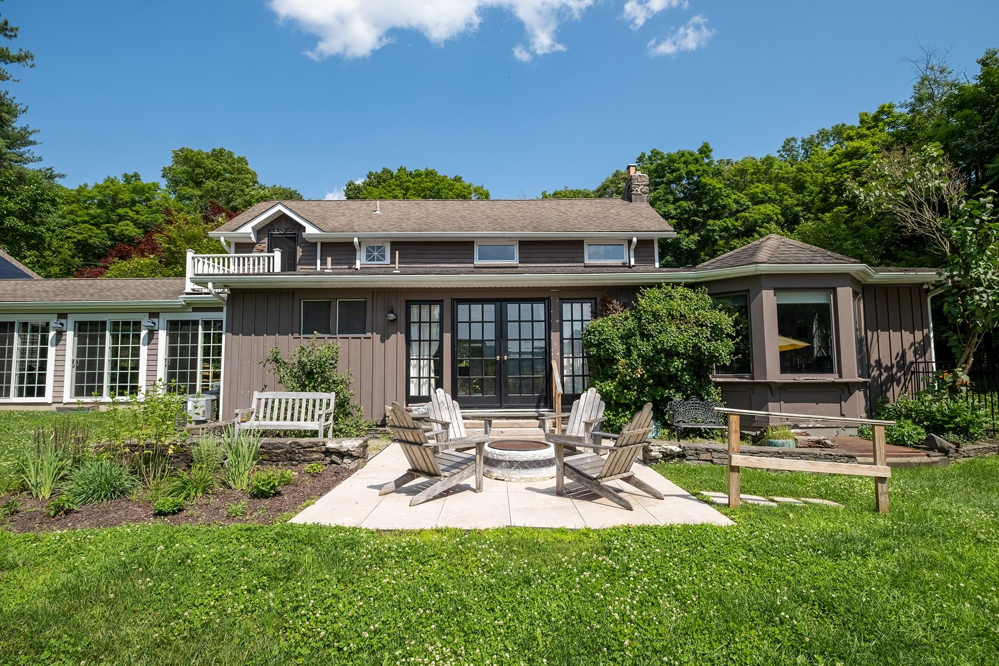 26 Curry Lane