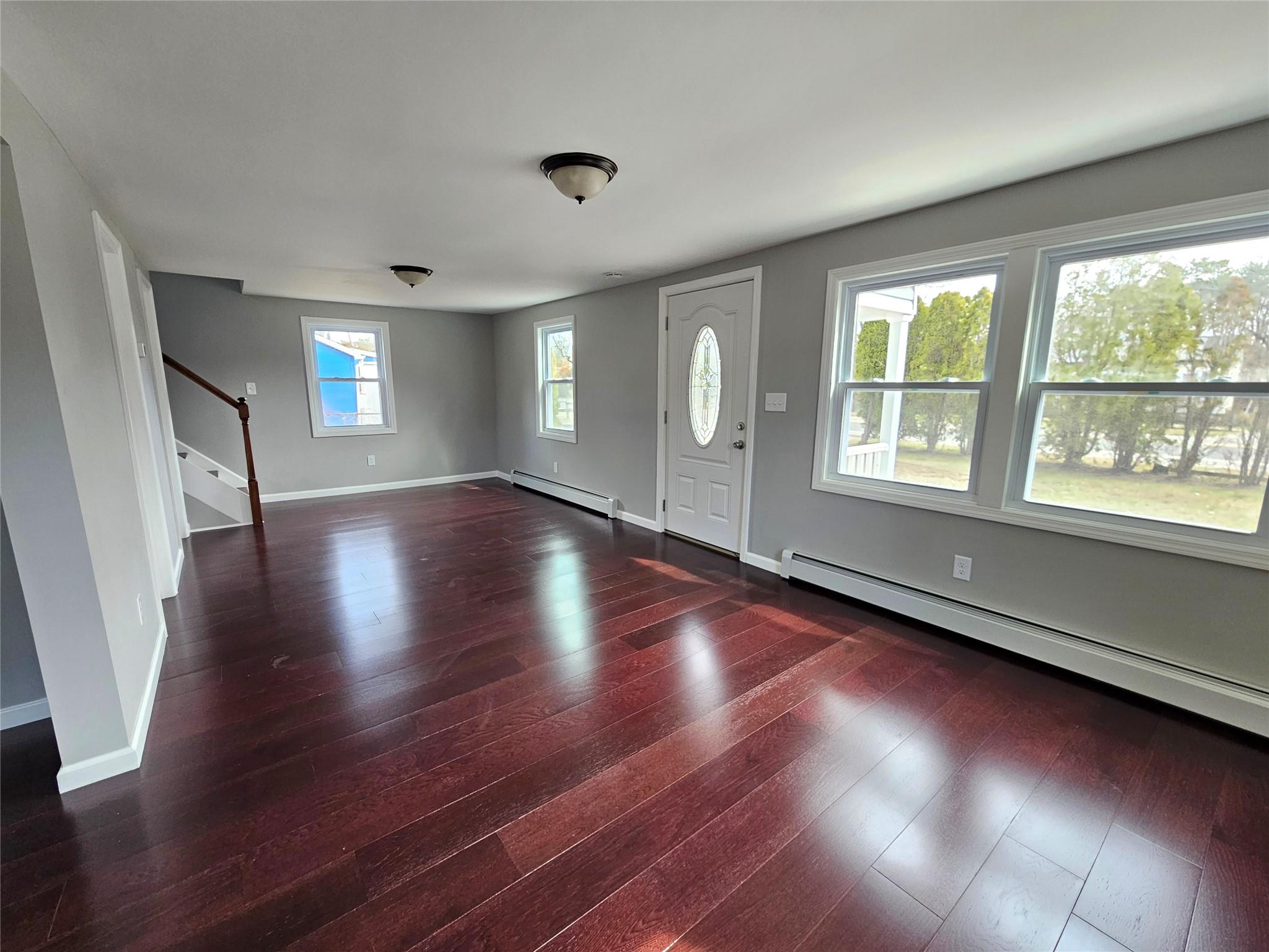 71 W Ludlam Avenue, Riverhead, New York image 5